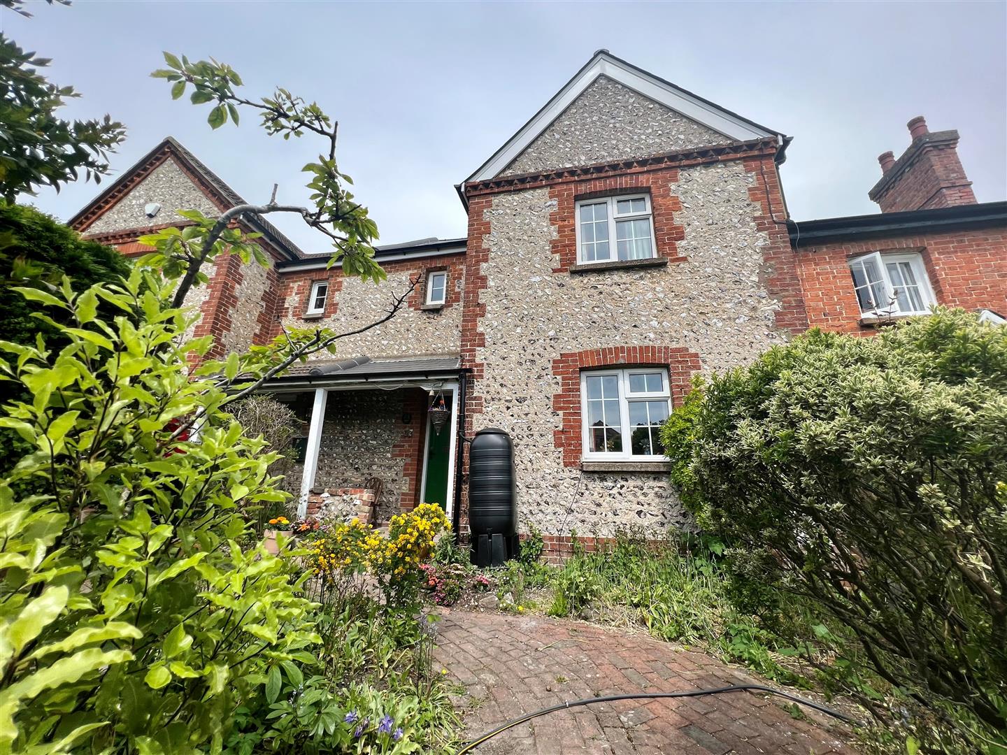 Property Details for Beachy Head Road Eastbourne East Sussex BN20 7QS